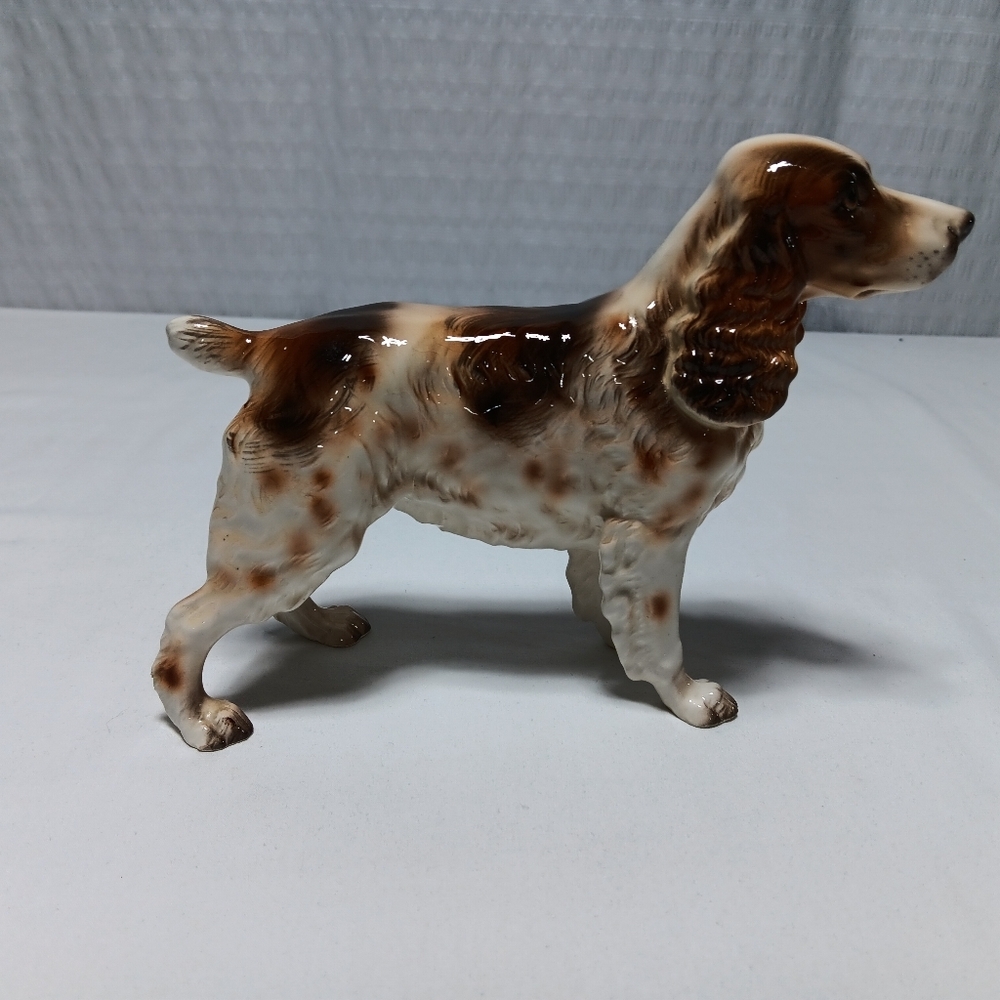 Vintage Made In Japan Porcelain 6 Inch Pointer Figurine